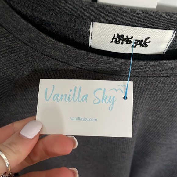 Vanilla Sky Waffle Tee-Long - Picture 3 of 4